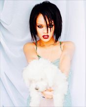 Rihanna - wallpaper preview