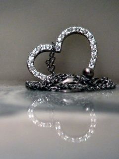 Chained love - wallpaper preview