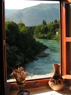 - - wallpaper preview