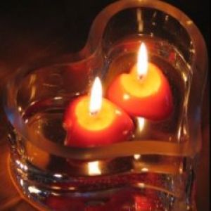 Velas en forma de corazón