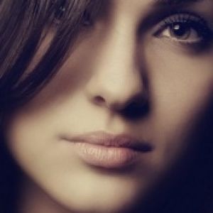 Retrato Hermoso de una Mujer
