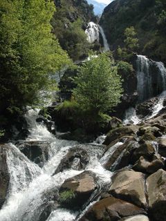 Hermosa Cascada Natural