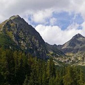 Majestuoso paisaje montañoso