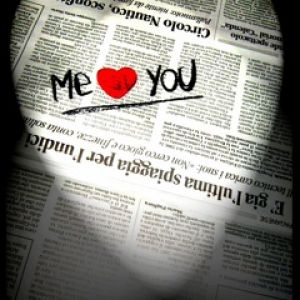 Mensaje de Amor en Periódico