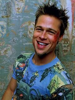 Retrato Sonriente de Brad Pitt