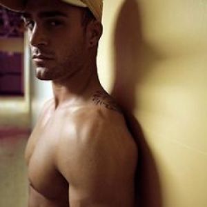 Retrato Masculino Estiloso