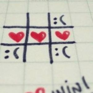 Juego de Tic-Tac-Toe de Corazones