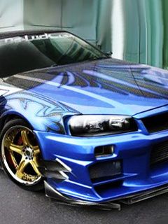 Coche Deportivo Azul con Diseño Personalizado