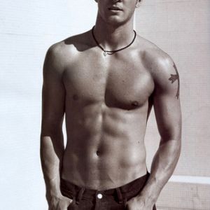 Modelo Masculino Estiloso