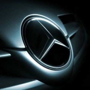 Logo de Mercedes-Benz