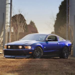 Coche Mustang Azul