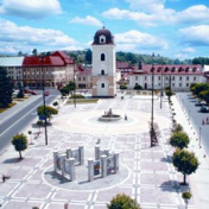 Hermosa Plaza de la Ciudad