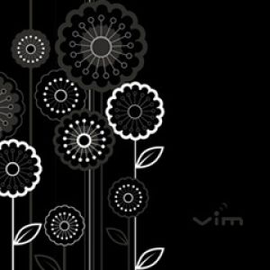 Diseño Floral en Blanco y Negro