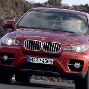 SUV Rojo BMW X6