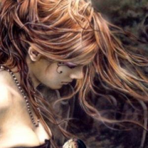 Arte Fantástico con una Chica Misteriosa