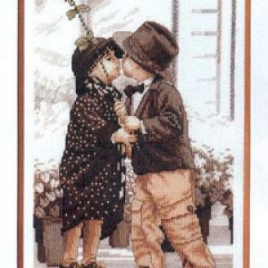Niños Adorables Compartiendo un Beso