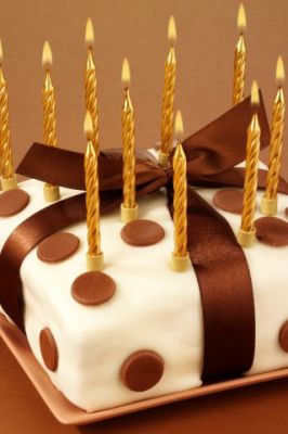 Pastel de Cumpleaños con Velas