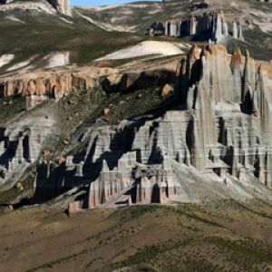 Impresionante Paisaje Montañoso