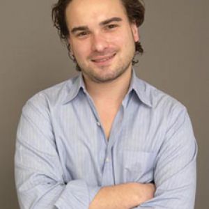 Retrato Casual de un Hombre
