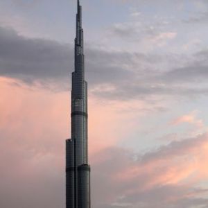 Burj Khalifa al Atardecer
