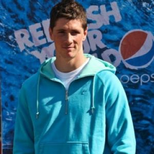 Atleta en Sudadera Azul
