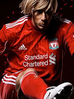 Jugador del Liverpool FC en Acción