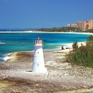 Hermoso Faro Junto al Océano