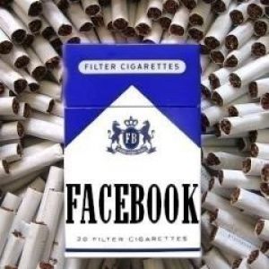 Paquete de Cigarrillos Facebook