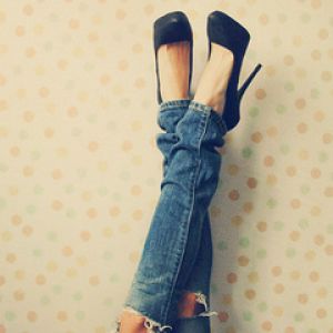 Tacones Altos y Jeans Elegantes