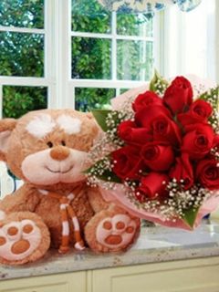Teddy Bear Adorable con Rosas