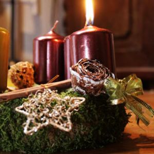 Velas y Decoraciones de Navidad