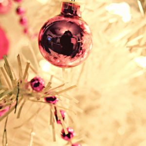 Adorno Navideño Rosa