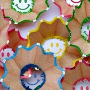 Flores Coloridas con Sonrisas