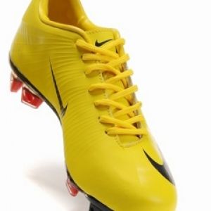 Botas de Fútbol Nike Amarillas
