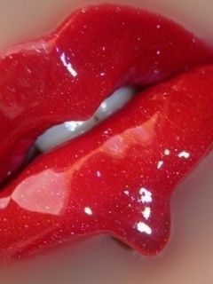 Labios Rojos Brillantes