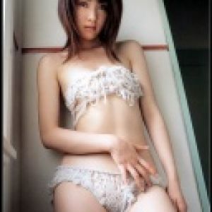 Modelo Elegante en Lencería