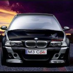 Vista Frontal del BMW M3 CSL