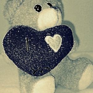 Teddy Bear Adorable con Corazón