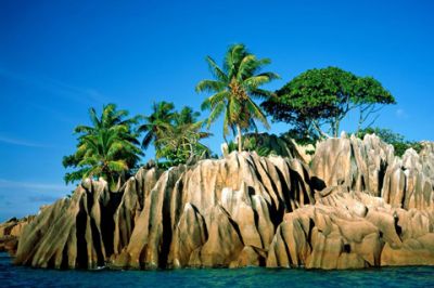 Isla Tropical - wallpaper preview