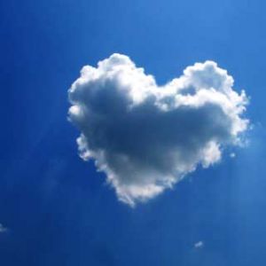 Nube en Forma de Corazón