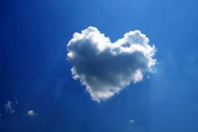 Nube en Forma de Corazón