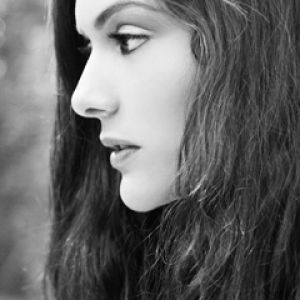 Retrato de Perfil Elegante