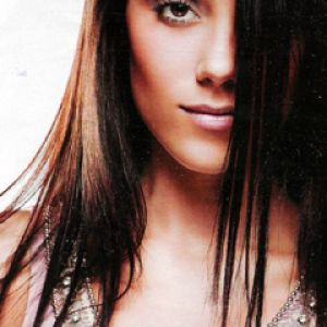 Retrato Glamuroso de una Mujer