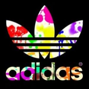 Logo Colorido de Adidas