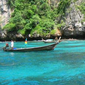 Paraíso Tropical con Barco