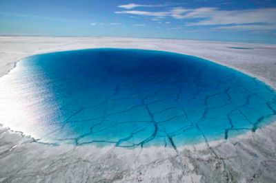 Impresionante Derretimiento de Hielo Azul