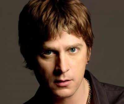 Retrato de Rob Thomas