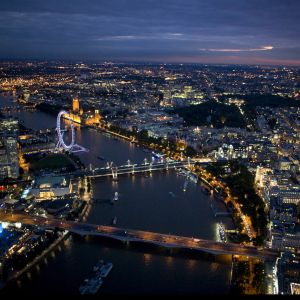 Horizonte de Londres de Noche