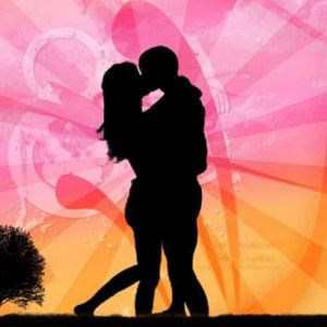 Silueta Romántica Beso