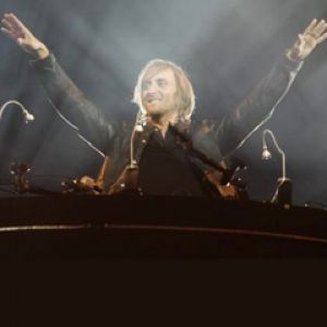 David Guetta Actuación en Vivo